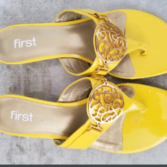 Feet First sandals - Picture 2 of 3